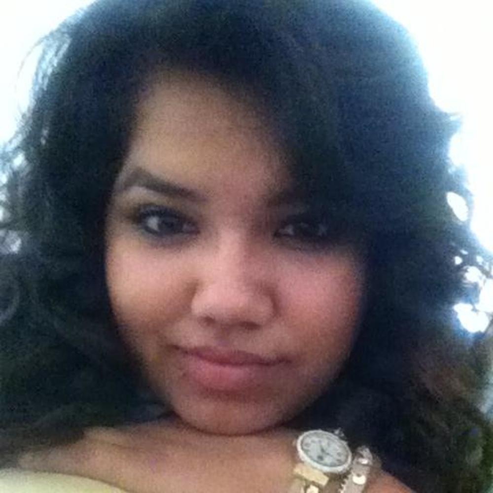 Meet your Posher, Noemi